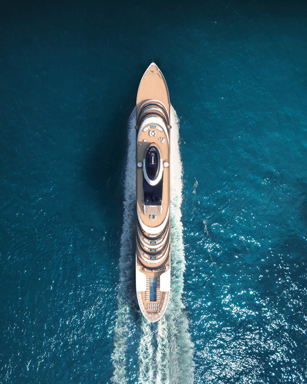 Four Seasons Yachts 船尾躺椅與海景